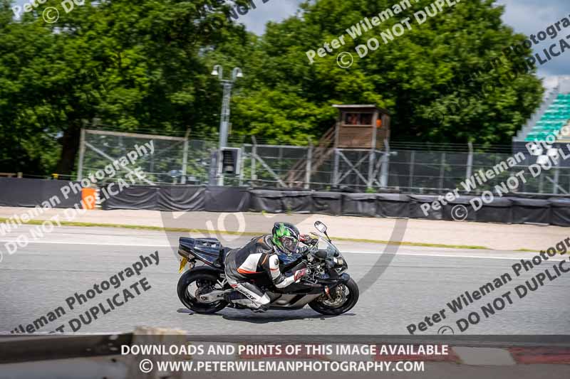 anglesey;brands hatch;cadwell park;croft;donington park;enduro digital images;event digital images;eventdigitalimages;mallory;no limits;oulton park;peter wileman photography;racing digital images;silverstone;snetterton;trackday digital images;trackday photos;vmcc banbury run;welsh 2 day enduro